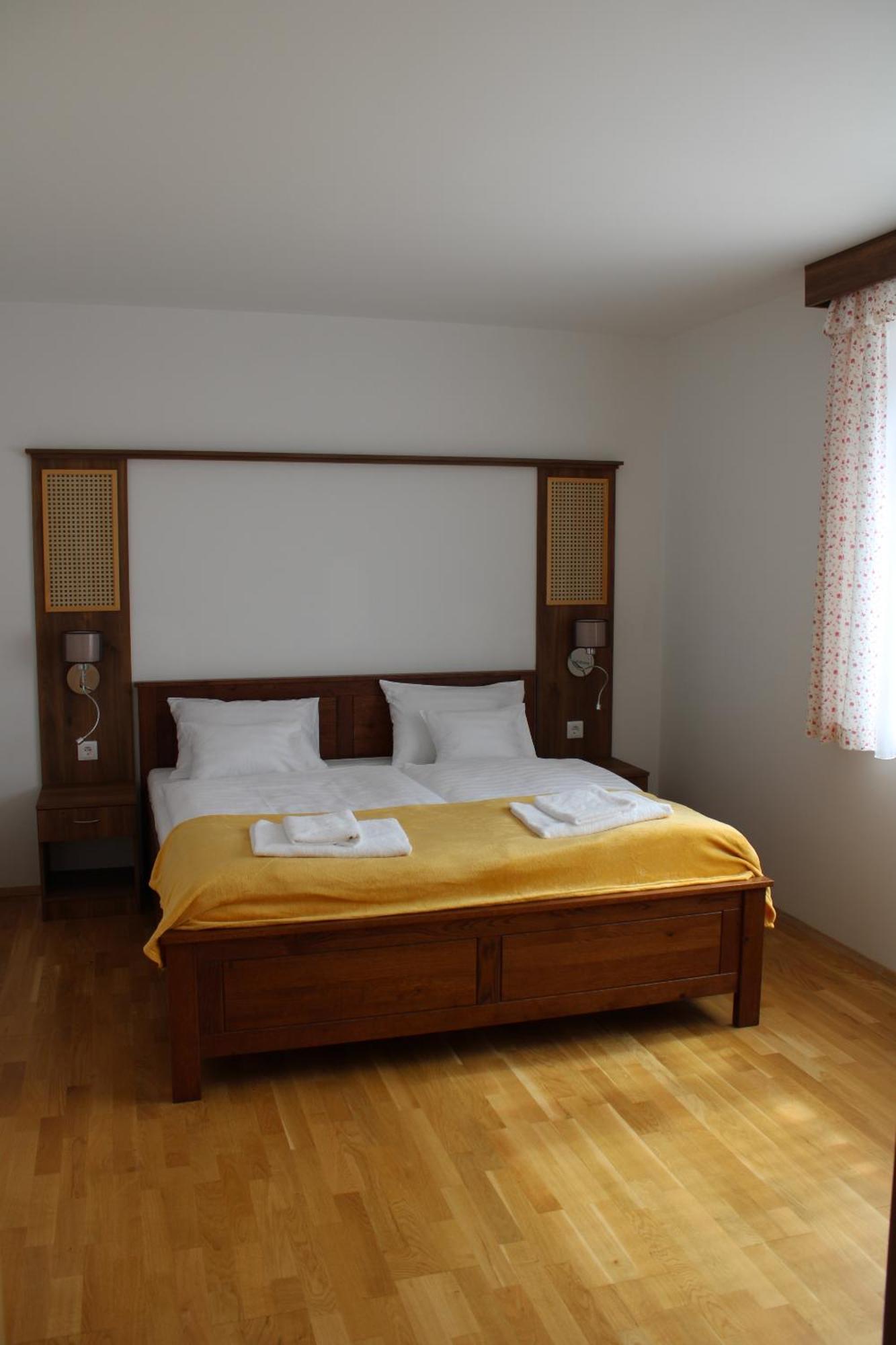 Mara Apartman Buek エクステリア 写真
