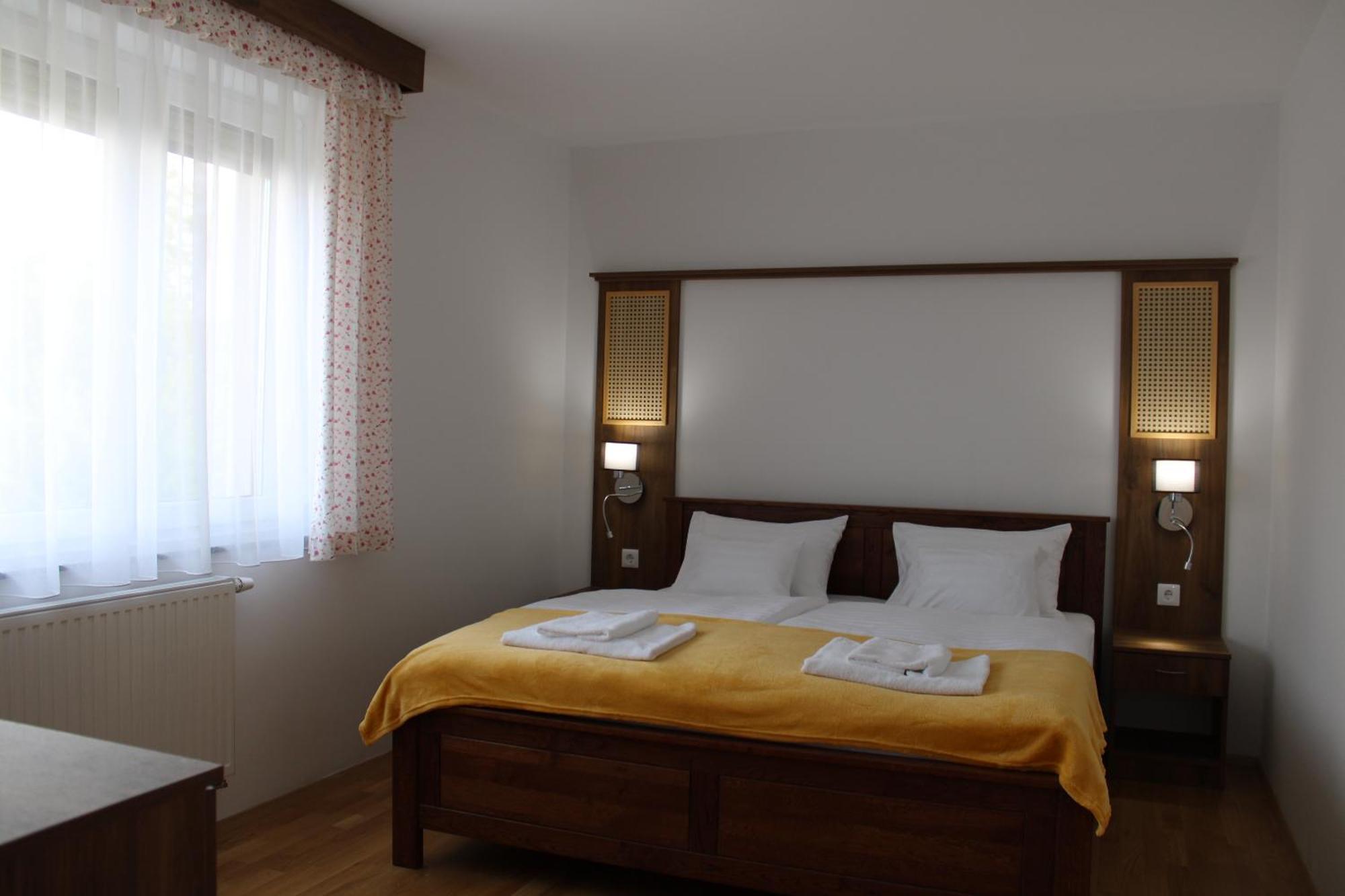Mara Apartman Buek エクステリア 写真