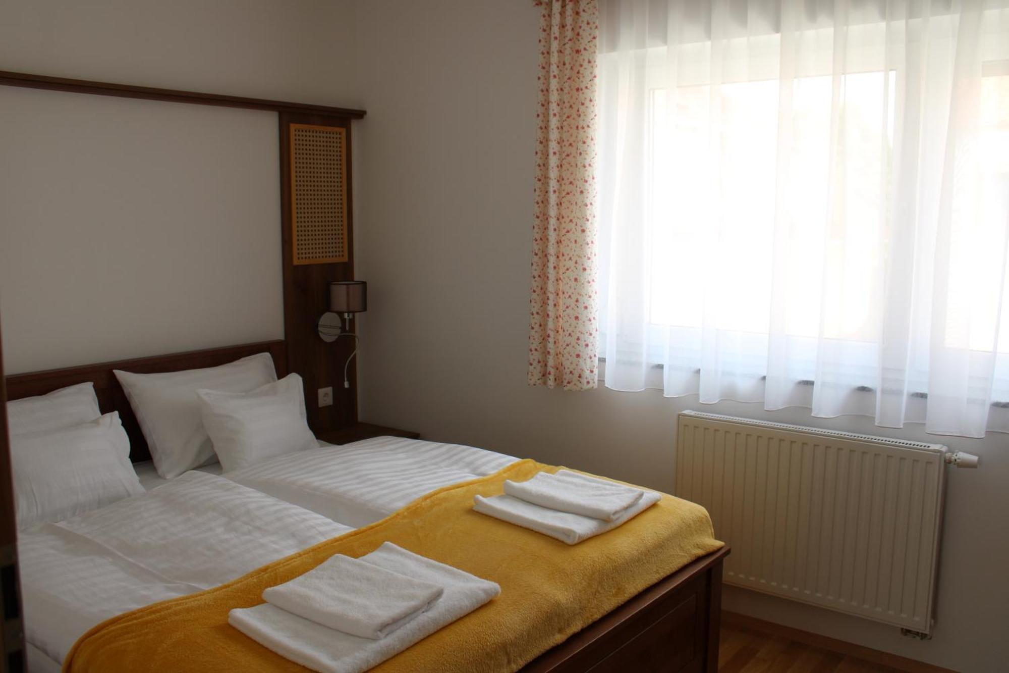 Mara Apartman Buek エクステリア 写真